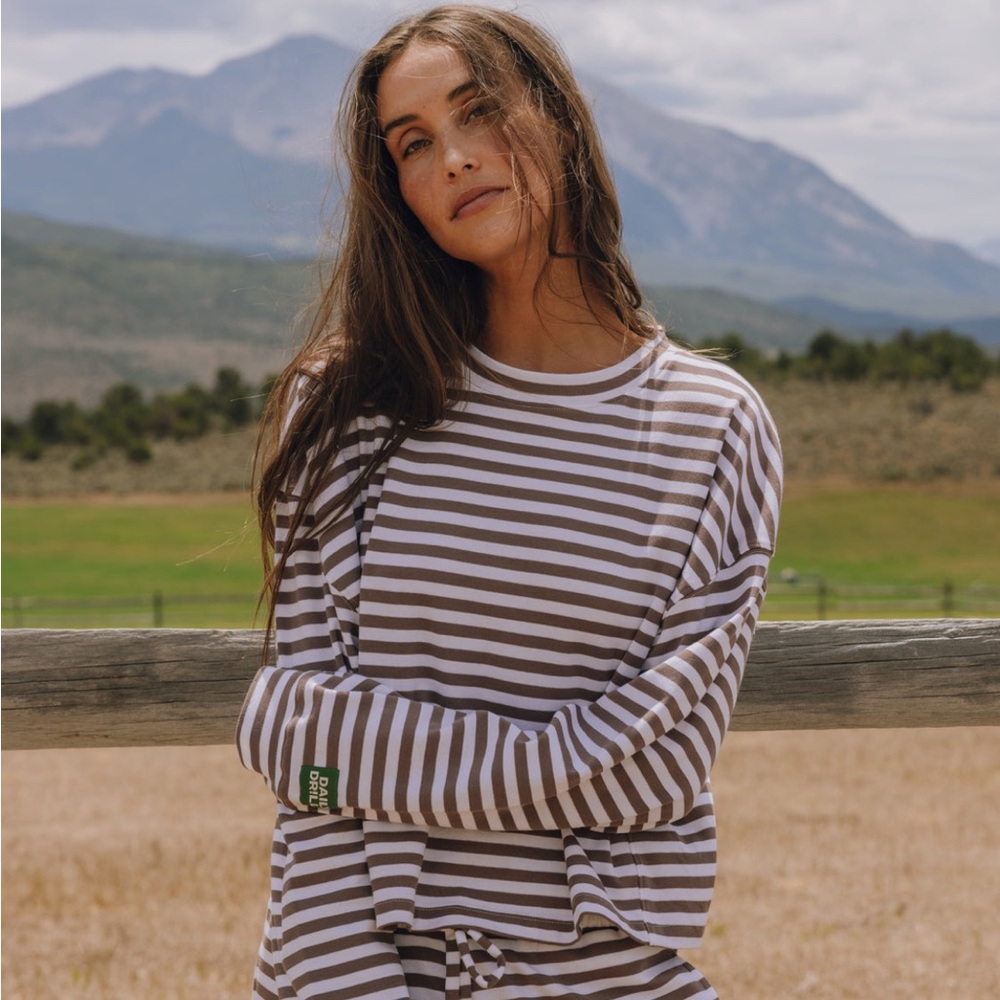 XS/S NWT Daily Drills Mocha Striped Long Sleeve Tee